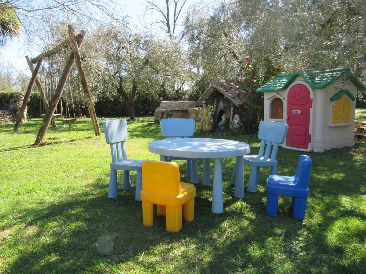 The Lake Chalet Bracciano  Exterior photo